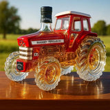Skleněná láhev na whiskey ve tvaru traktoru