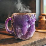 Krystalem infuzované minerální hrnky na kávu