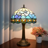 Živá lampa inspirovaná růžemi